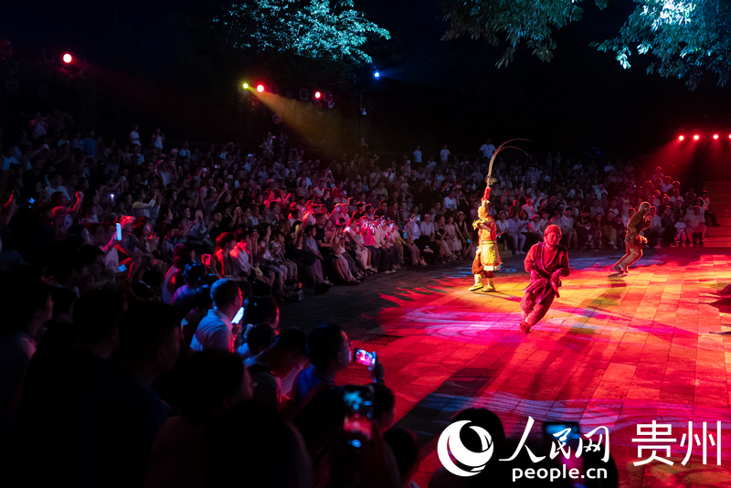 《再回西游》演出現場。人民網記者 涂敏攝