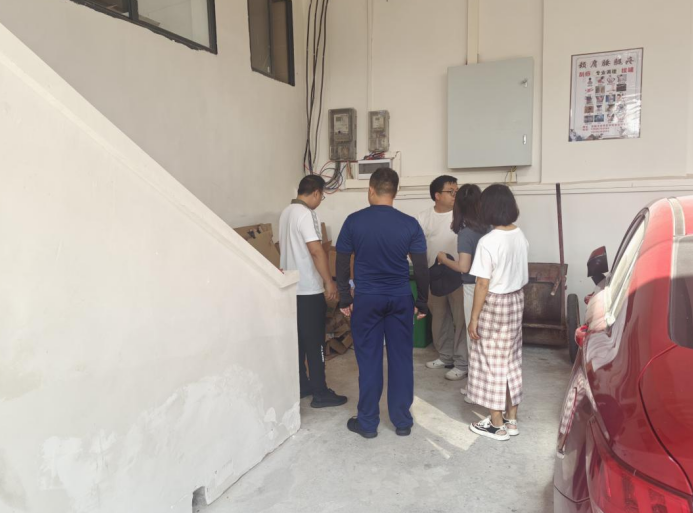 西秀區劉官鄉開展民宿安全聯合檢查行動。