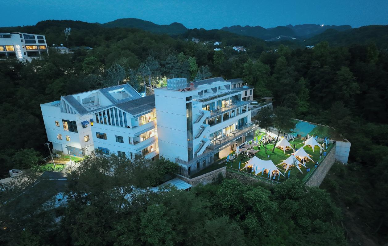 小蘭山數字文化產業生態村落數字視聽產業大樓。