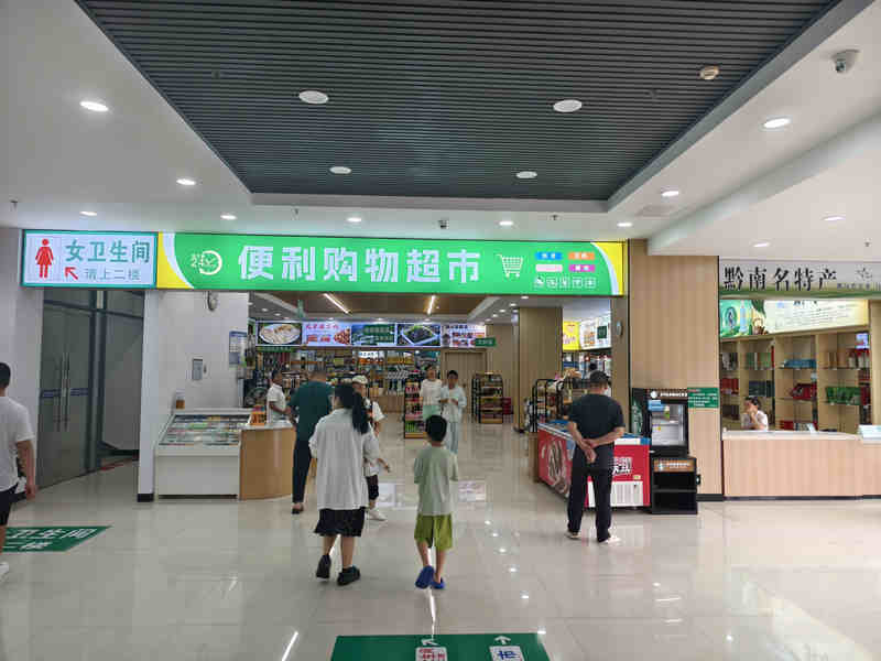 升級改造后重新亮相蘭海高速上堡服務區。