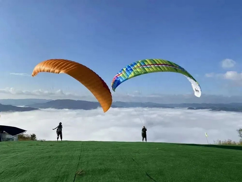 滑翔傘.jpg