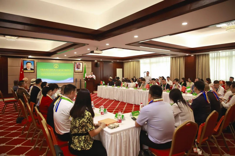 座談會現場。