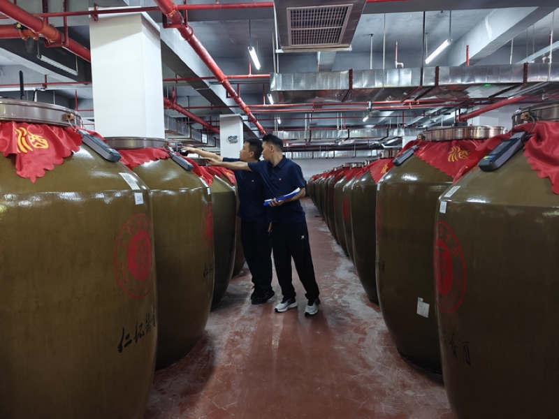 仁懷醬酒集團30萬噸醬香酒智能酒庫。