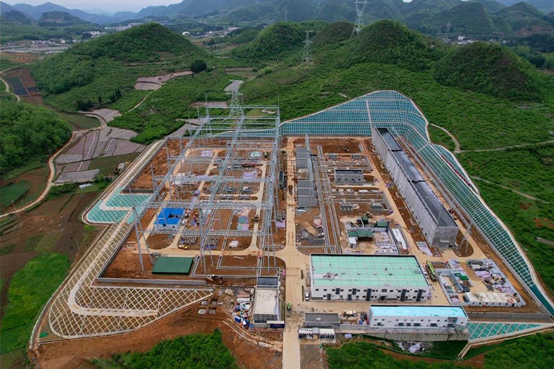 中國南方電網500千伏金海湖變電站項目。鄭德松攝