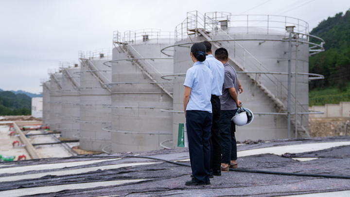 貴州弘榮煜新能源科技有限公司新能源二期項目工地。