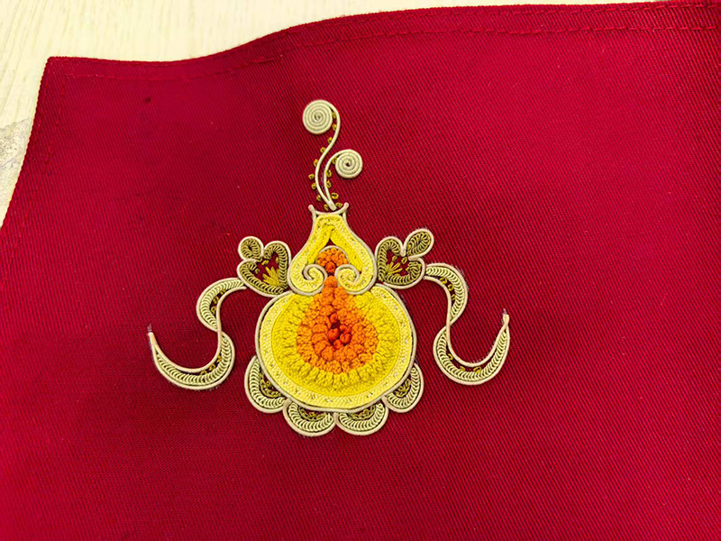 選手現場刺繡作品。