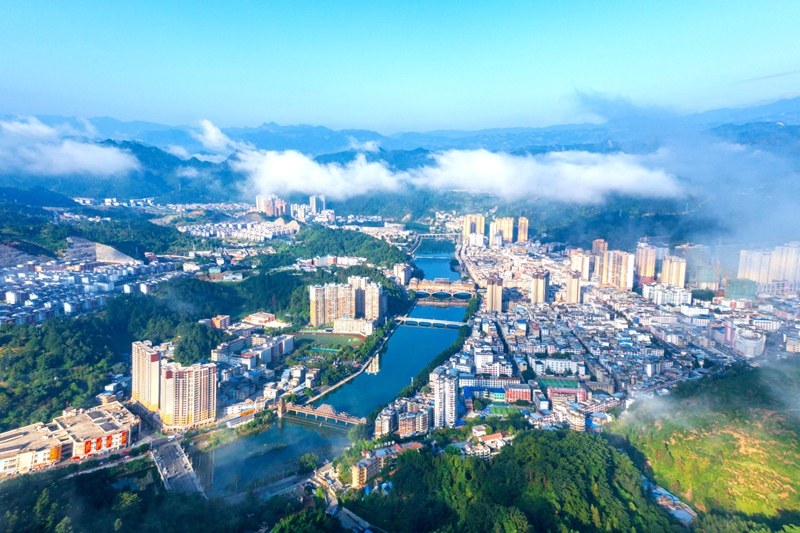 3貴州都縣俯瞰圖。三都縣委宣傳部供圖.jpg