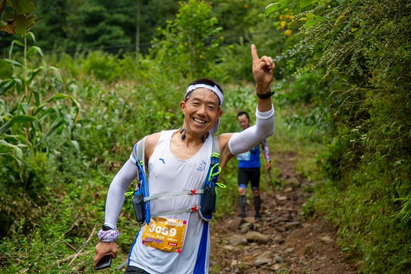高原山地越野賽把總關照片。湯斌攝