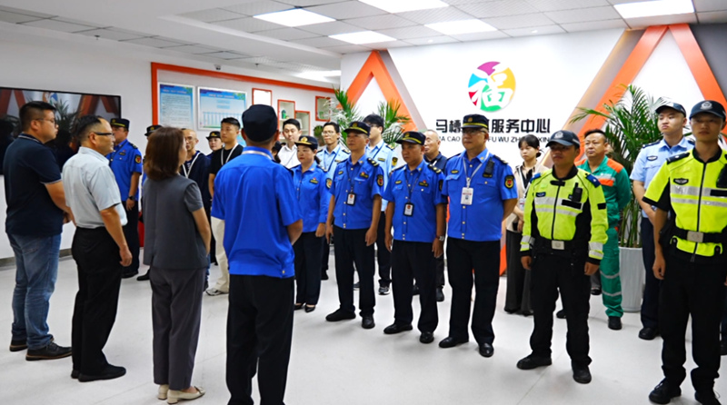 西秀開展夜間經濟聯合集中整治行動。