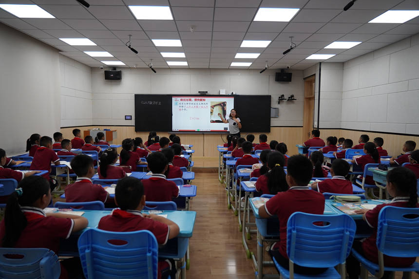 從城區到鄉村 數字化打開課堂新空間。