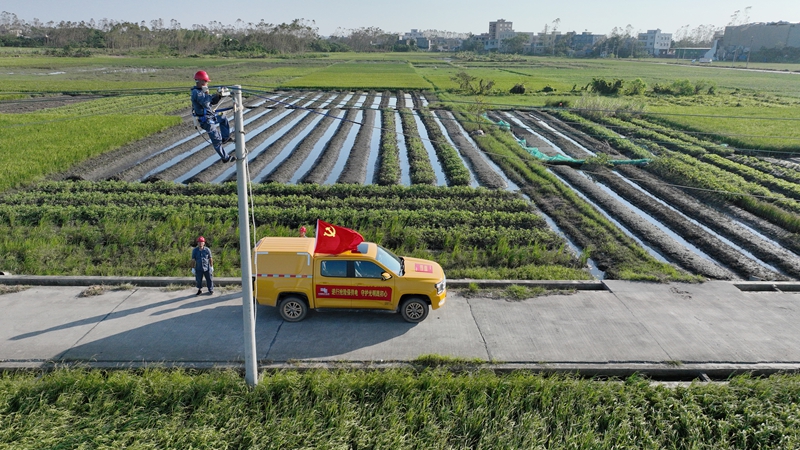配電線路搶修現場。盧關文 攝.JPG
