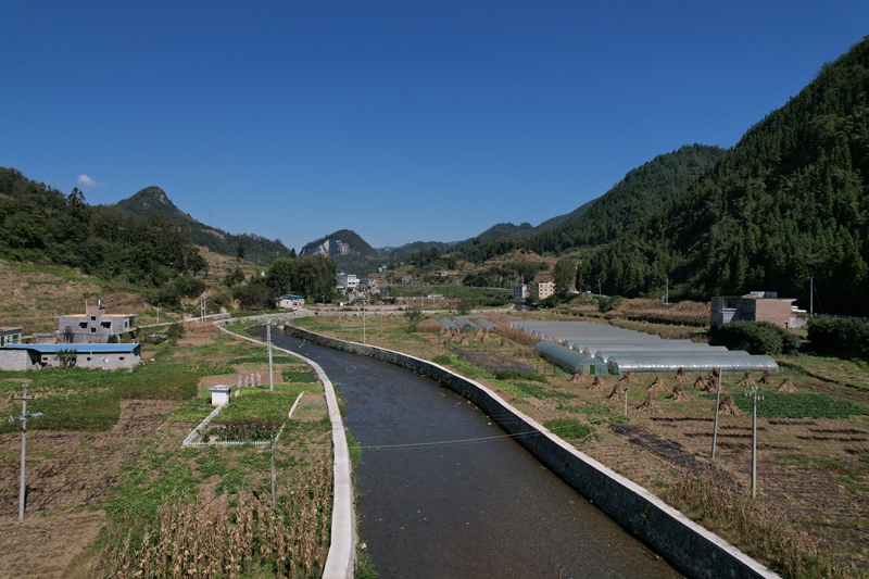 七星關區沔魚河新莊生態系統治理修復工程河段 馬諾楠 攝 (2).jpg