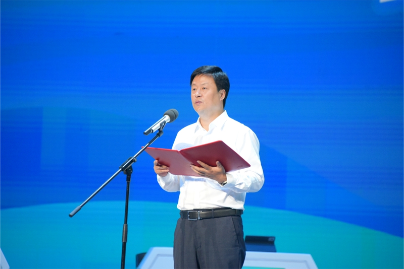 1貴州省衛生健康委黨組成員、副主任、省衛生健康委衛生計生監督局黨委書記張巍致辭