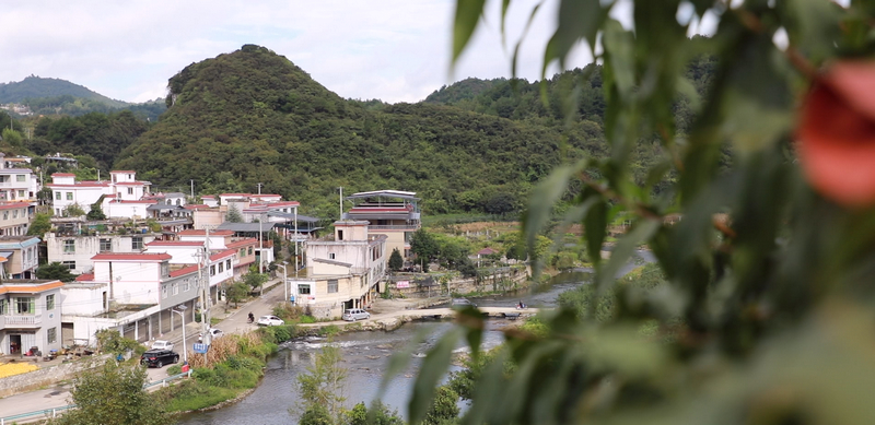 觀山湖區鄉村風貌。