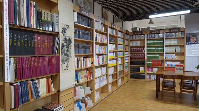 西秀區：“館店融合”新模式 打造便民閱讀新空間。