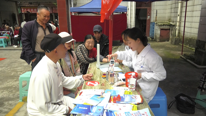 安順經開區開展“我們的節日——重陽節”主題活動。