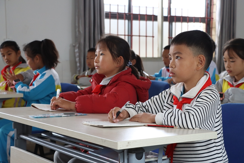 貴州獨山：從“刷題焦慮”到“季節作業” 鄉土文化里的特色“雙減”。