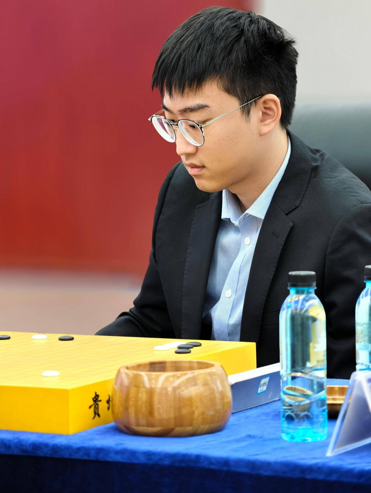 勢頭正猛的新星屠曉宇九段。